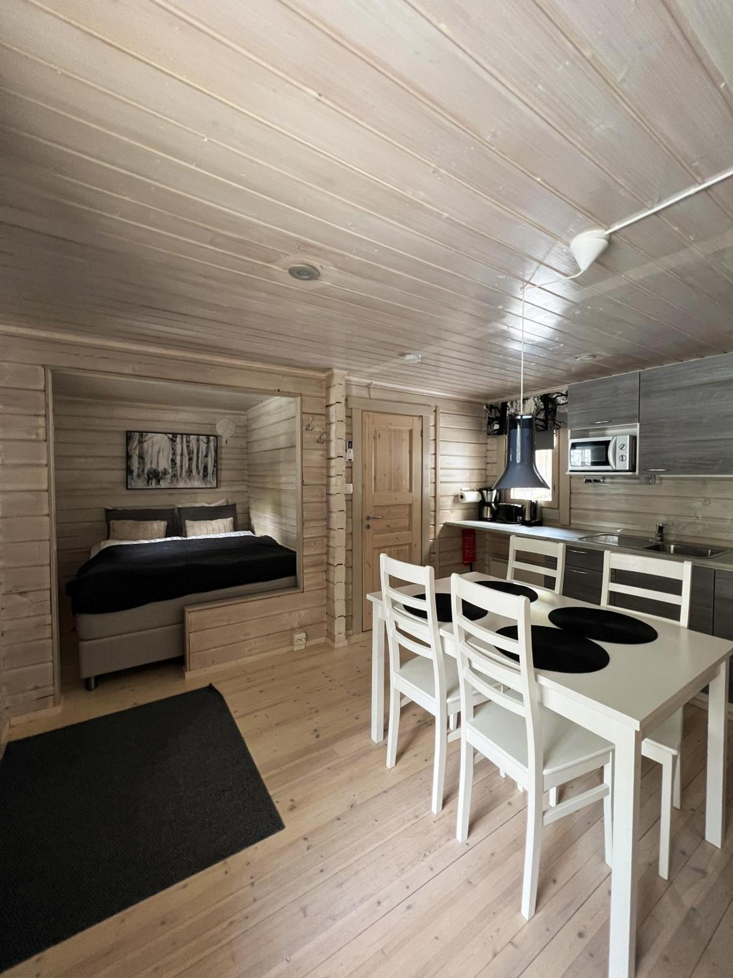 Lakelodge Kiehinen & Igloos Rovaniemi